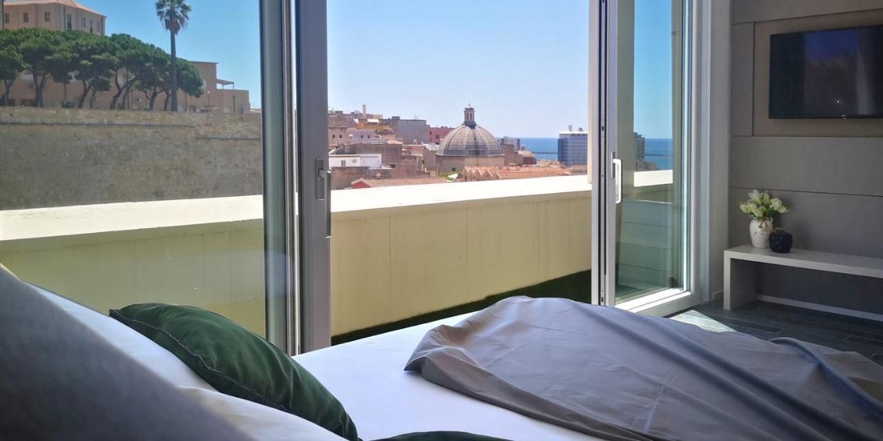 קליארי Vista Suites - Piazza Yenne מראה חיצוני תמונה